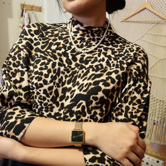 ZARA ANIMAL PRINT TURTLENECK BLOUSE XS/SMALL - Picture 2 of 8